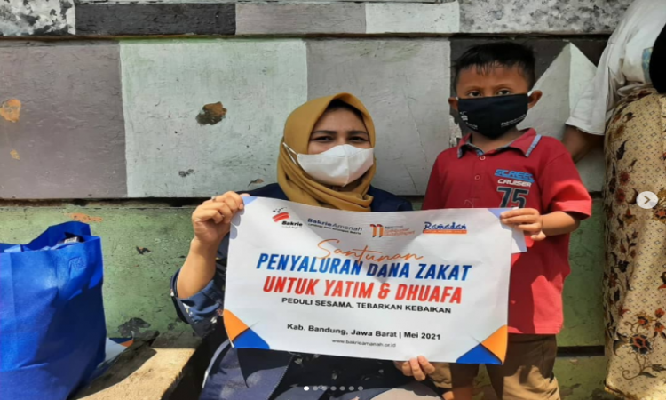 Kado Lebaran Anak Negeri dan Santunan Anak Yatim