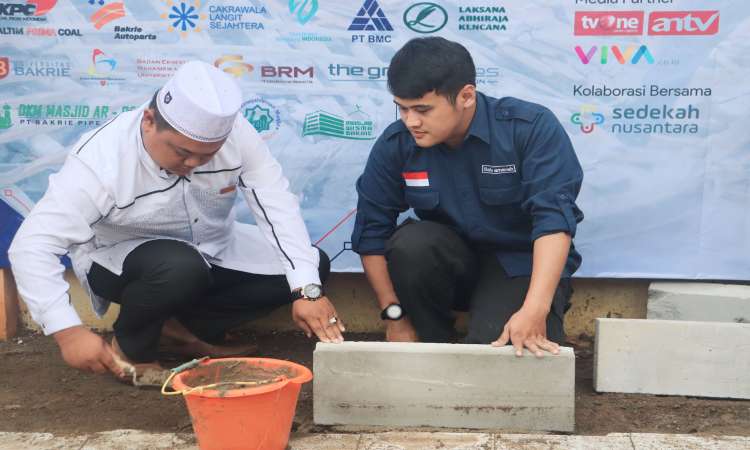 Tindak Lanjut Penanggulangan Gempa Cianjur, Bakrie Tanggap Bersama  Perusahaan di Kelompok Bakrie Lakukan Groundbreaking Program Recovery