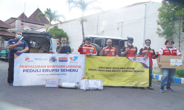 Bantu Penyintas Erupsi Semeru, Bakrie Tanggap Kembali Salurkan Logistik