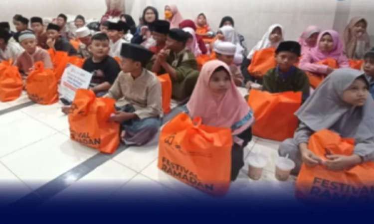 Kegiatan Ramadan Bakrie Amanah Penyaluran Kado Bahagia Anak Negeri Di Pademangan Barat Jakarta Utara