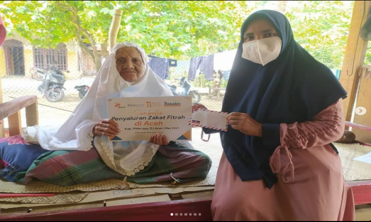 Penyaluran Zakat Fitrah di Meurah Dua, Aceh