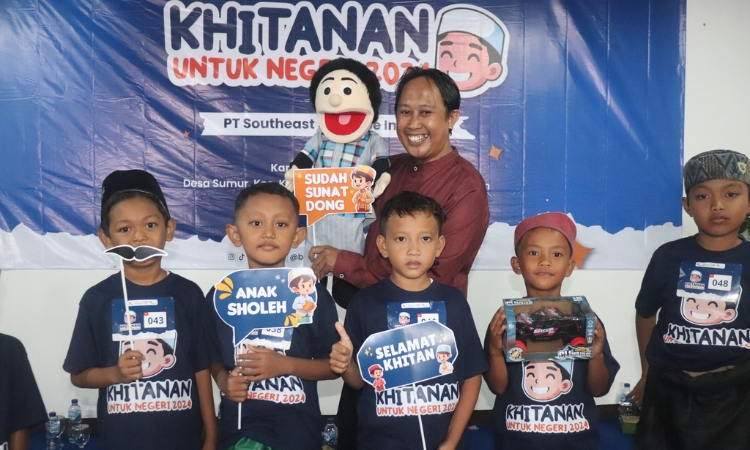Bingkisan dan Doorprize Meriahkan Kegiatan Khitanan untuk Negeri yang Digelar PT SEAPI dan Bakrie Amanah
