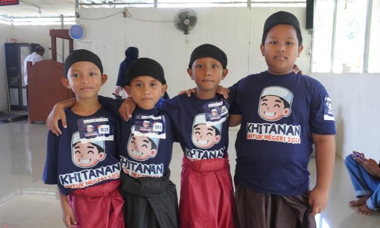 Khitanan untuk Negeri 2024: Bakrie Amanah Hadir di Donggala