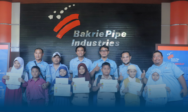 71 Siswa Berprestasi Anak Karyawan PT Bakrie Pipe Industries Kembali Terima Penghargaan