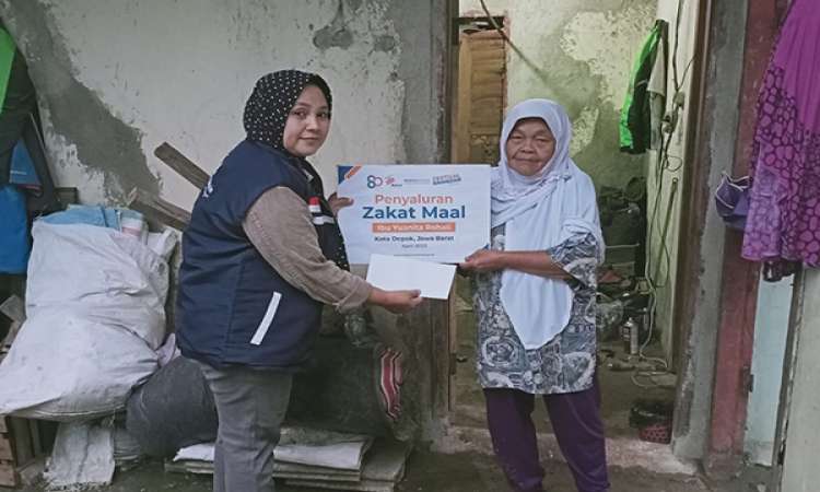 Kegiatan Ramadan Bakrie Amanah Penyaluran Zakat Maal Di Depok Jawa Barat