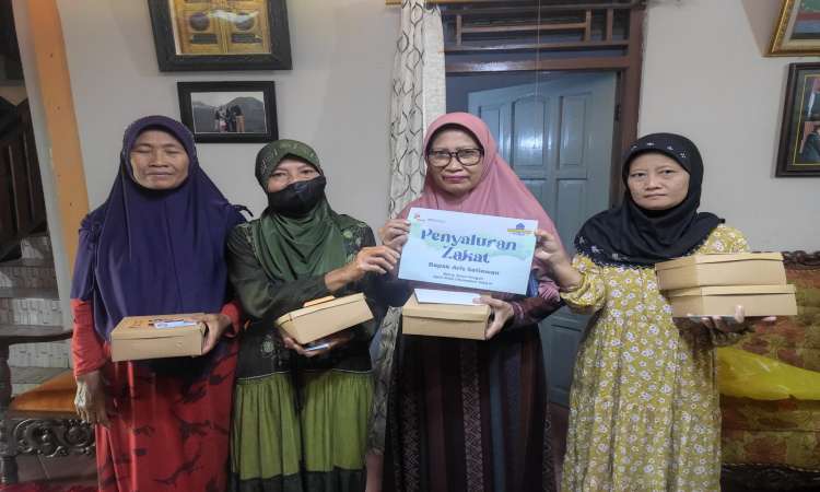 Penyaluran Zakat &amp; Buka Puasa Untuk Masyarakat Dhuafa Di Kabupaten Blora, Jawa Tengah 