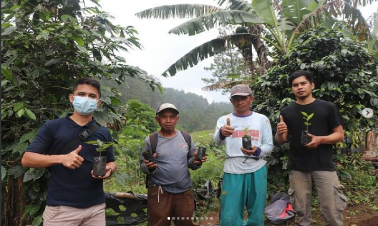 monitoring Program Pemberdayaan Kelompok Petani Kopi di Desa Sukamurni, Kecamatan Cilawu, Kabupaten Garut.⁣