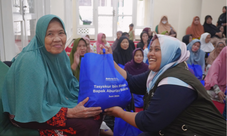 Tasyakur Bin Nikmah: Refleksi Syukur dan Dedikasi Bapak Aburizal Bakrie