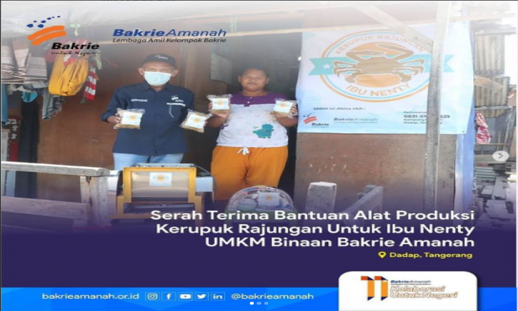 Serah Terima Bantuan Alat Produksi Kerupuk Rajungan Untuk Ibu Nenty UMKM Binaan Bakrie Amanah