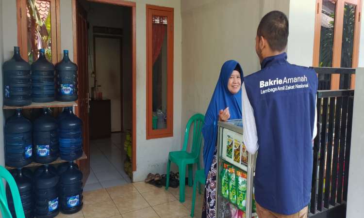 Program Amanah Fund Dorong Ibu Maryanih Lebih Produktif di Usia Senja