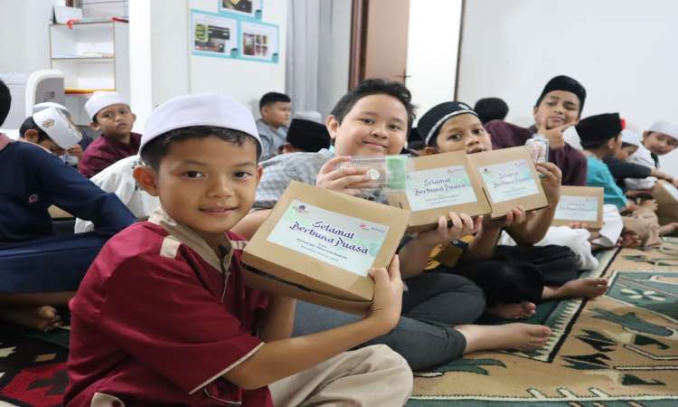 10 Hari Pertama Ramadan Bakrie Amanah Salurkan lebih dari 5000 Paket Buka Puasa