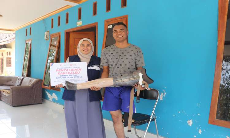 Penyaluran Kaki Palsu untuk Bayu