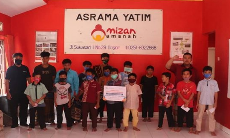 Tingkatkan kepedulian terhadap anak-anak Yatim, Bakrie Amanah berikan santunan di Bogor &amp; Jakarta