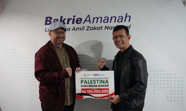 Serah Terima Donasi Bantuan Kemanusiaan Peduli Palestina dari Insan Bakrie melalui Human Initiative