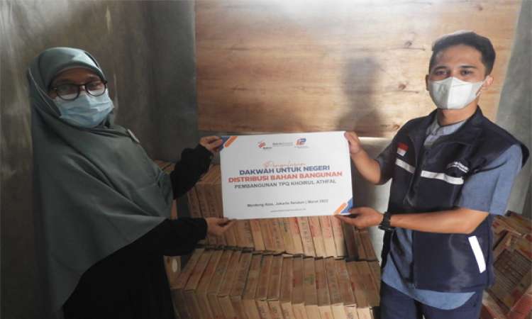 Distribusi Bahan Bangunan untuk Pembangunan TPQ
