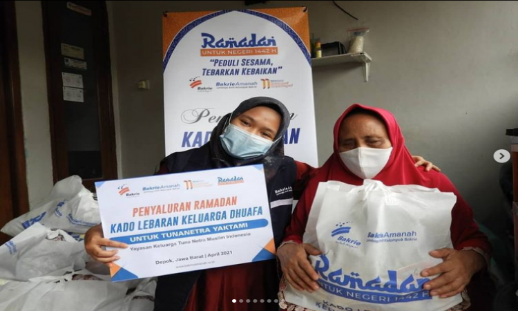 Penyaluran Ramadhan Kado Lebaran Keluarga Dhuafa untuk Tunanetra Yaktami