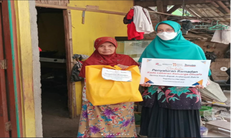 Penyaluran Ramadan Kado Lebaran Keluarga Dhuafa di Kulonprogo, Yogyakarta 