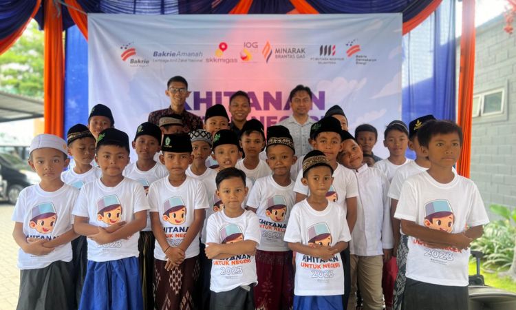 Peduli Kesehatan dan Sosial Bakrie Amanah Bersama Minarak Brantas Gas Inc. Menggelar Khitanan dan Santunan untuk Anak-Anak Dhuafa