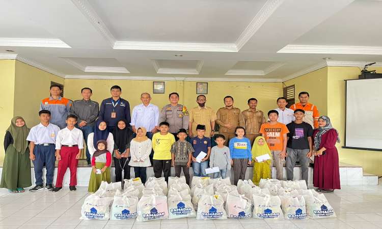Bakrie Amanah Bersama EMP Salurkan Paket Kado Bahagia Anak Negeri di 3 Kota/Kabupaten di Riau