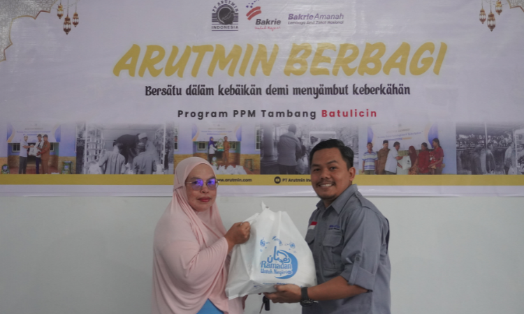 PT Arutmin Indonesia dan Bakrie Amanah Berbagi Kado Bahagia Ramadan di Batulicin