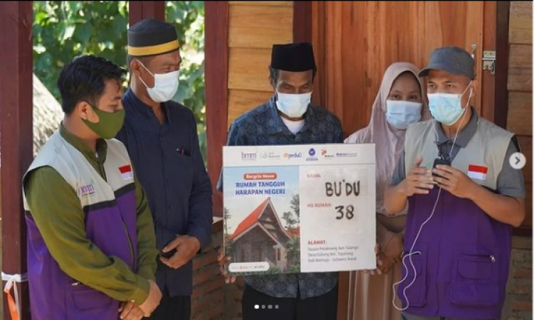Program Kolaborasi Baitulmaal Muamalat dan DT Peduli Rumah Tangguh Harapan Negeri