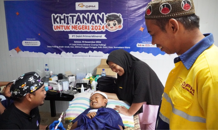 PT Dairi Prima Mineral Wujudkan Kesehatan Masyarakat Melalui Khitanan Untuk Negeri 2024