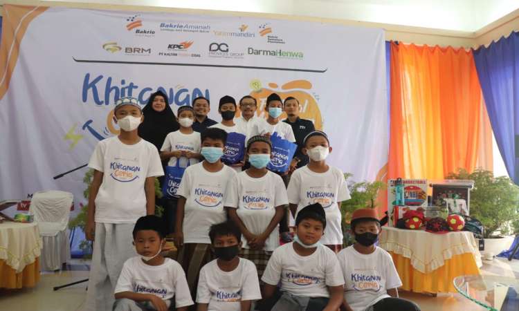 Bakrie Amanah Khitan 100 Anak Yatim di Kabupaten Asahan Sumatera Utara