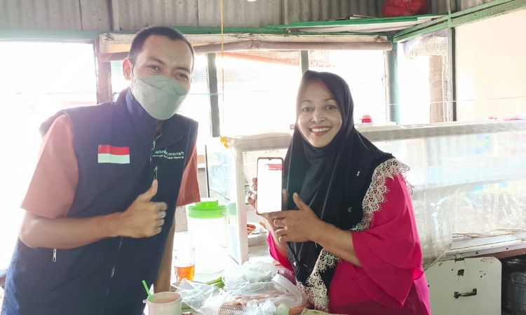 Kisah Ibu Sri Sutarti, Berjuang Berjualan Mie Ayam Demi Anak Lulus Sarjana