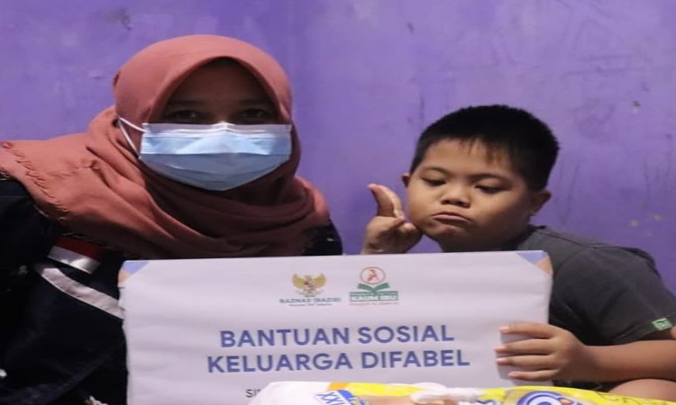 Penyaluran Bantuan Sosial Keluarga Difabel Tahap-3