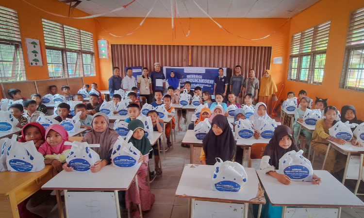 EMP dan Bakrie Amanah Gelar Program Berbagi Gizi Untuk Negeri di Riau 