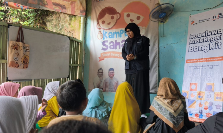 Bakrie Amanah Gelar Pembinaan Karakter dan Keislaman untuk Anak Penerima Beasiswa di Kampung Pemulung Pinang Ranti