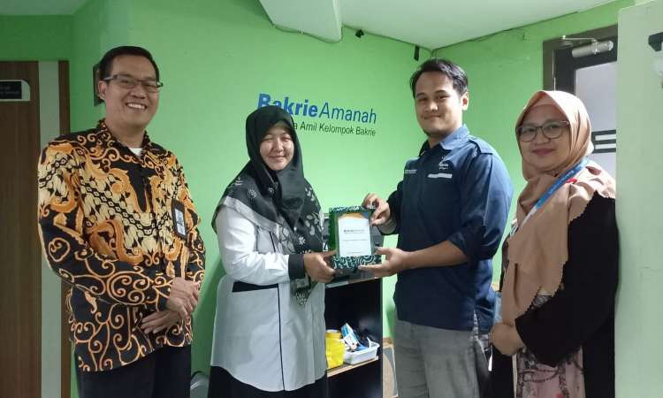 Kunjungan Divisi Pendistribusian &amp; Pendayagunaan dan Divisi Penghimpunan BAZNAS ke Kantor Bakrie Amanah